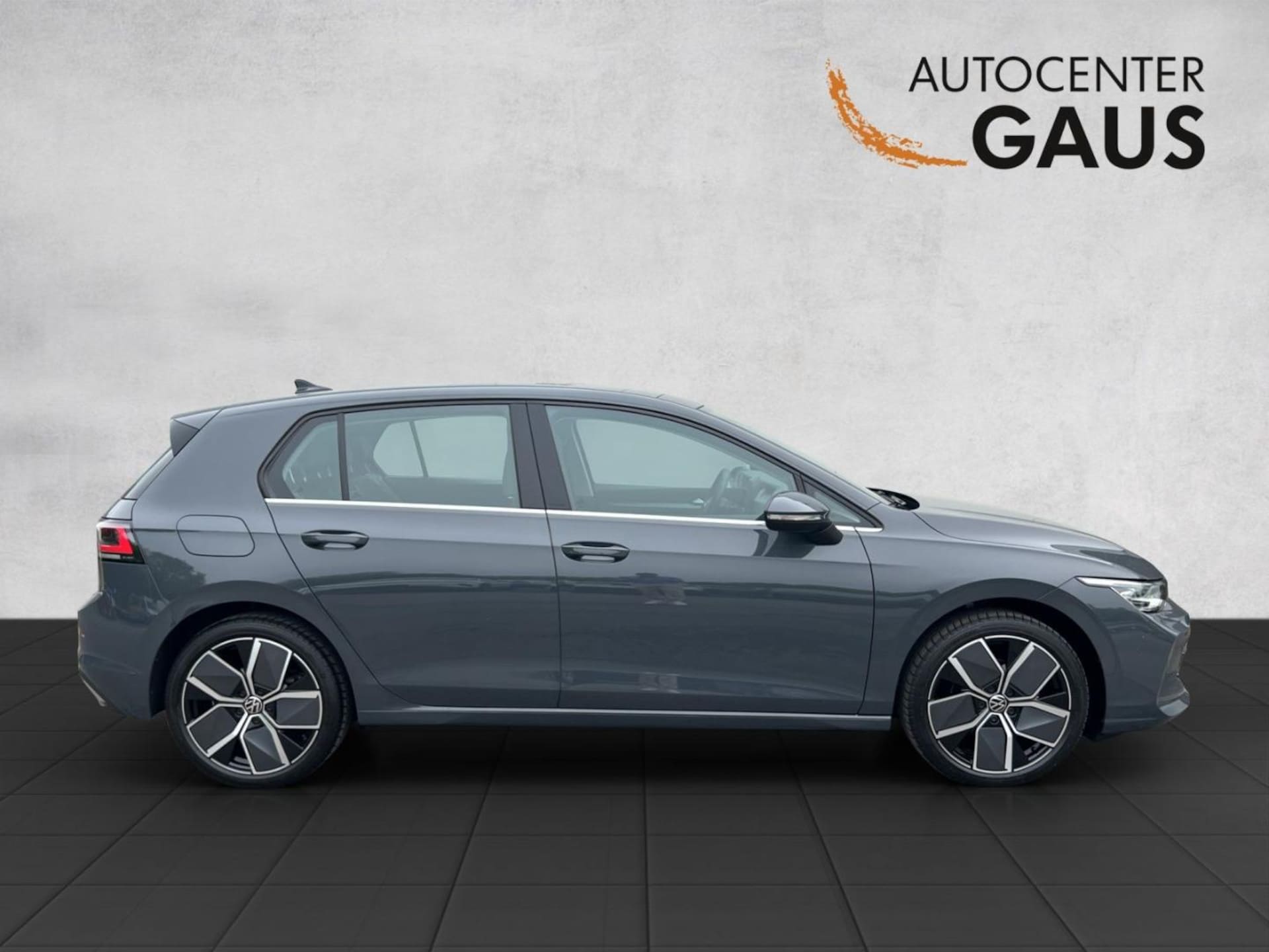 Volkswagen Golf Style