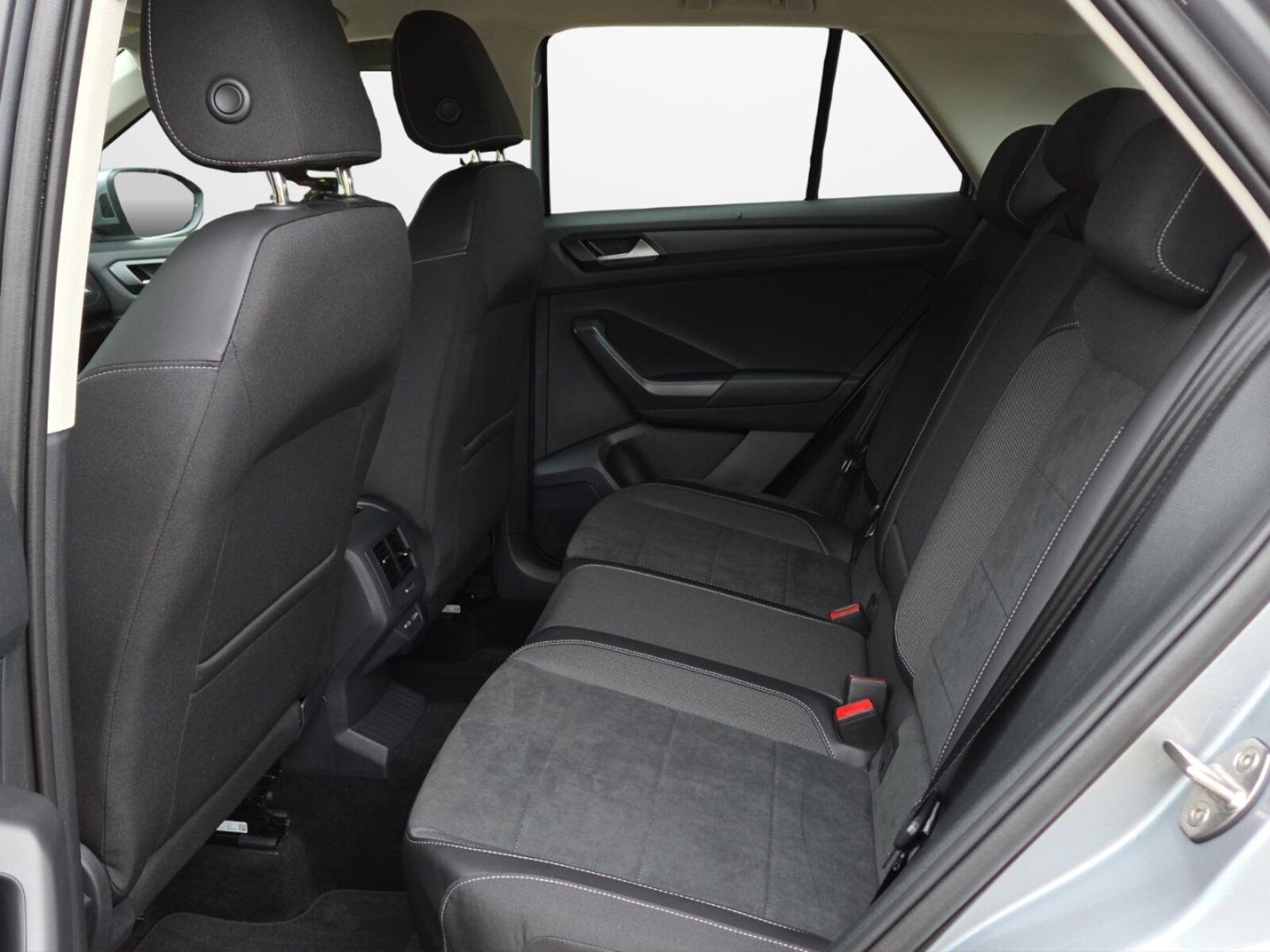Volkswagen T-Roc – Bild 12