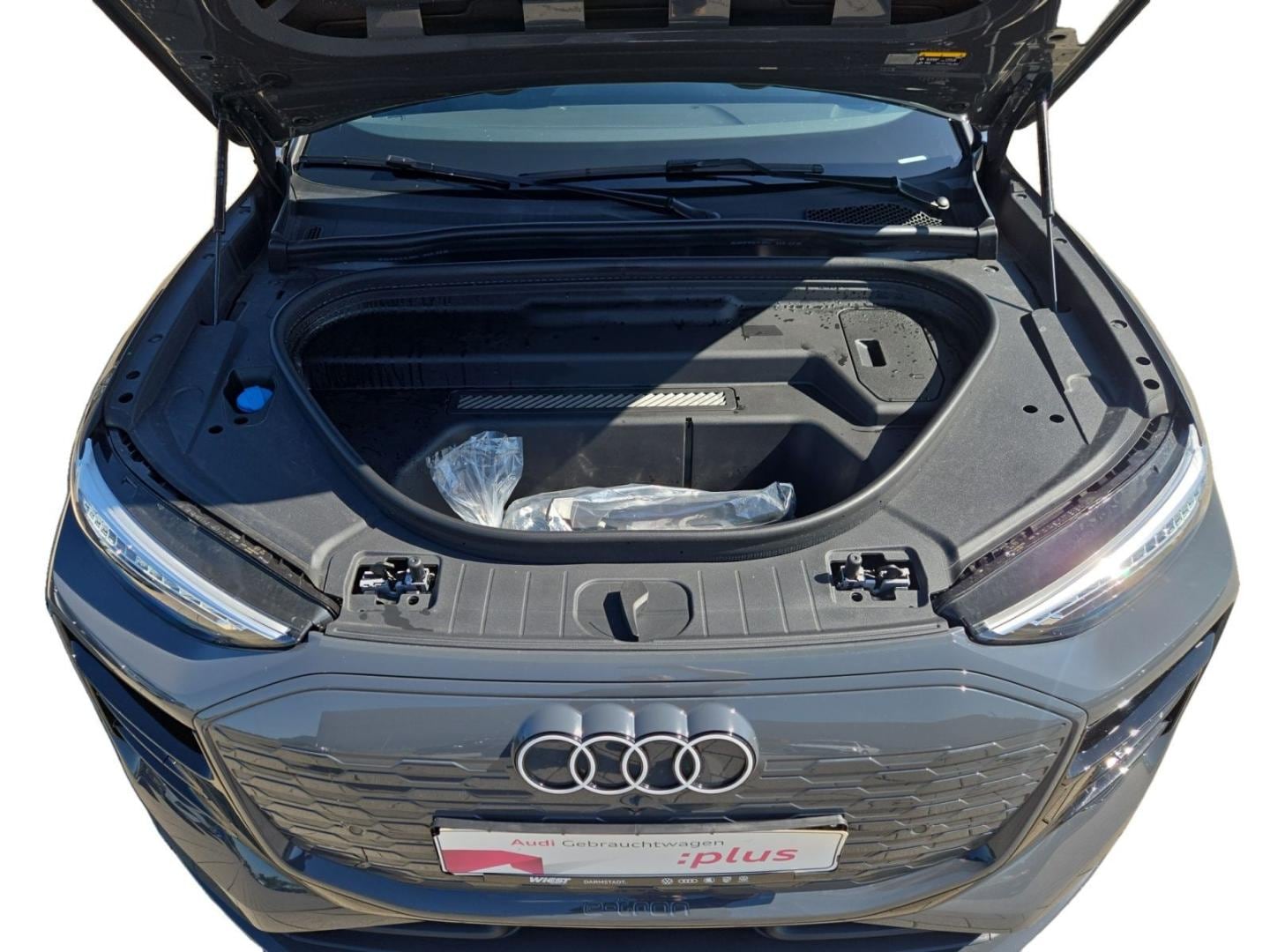 Bild über Audi Q6 Sportback e-tron e-tron quattro - für weitere Informationen kontaktieren Sie den Audi Partner