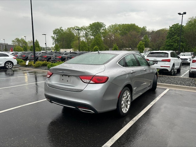 2016 Chrysler 200