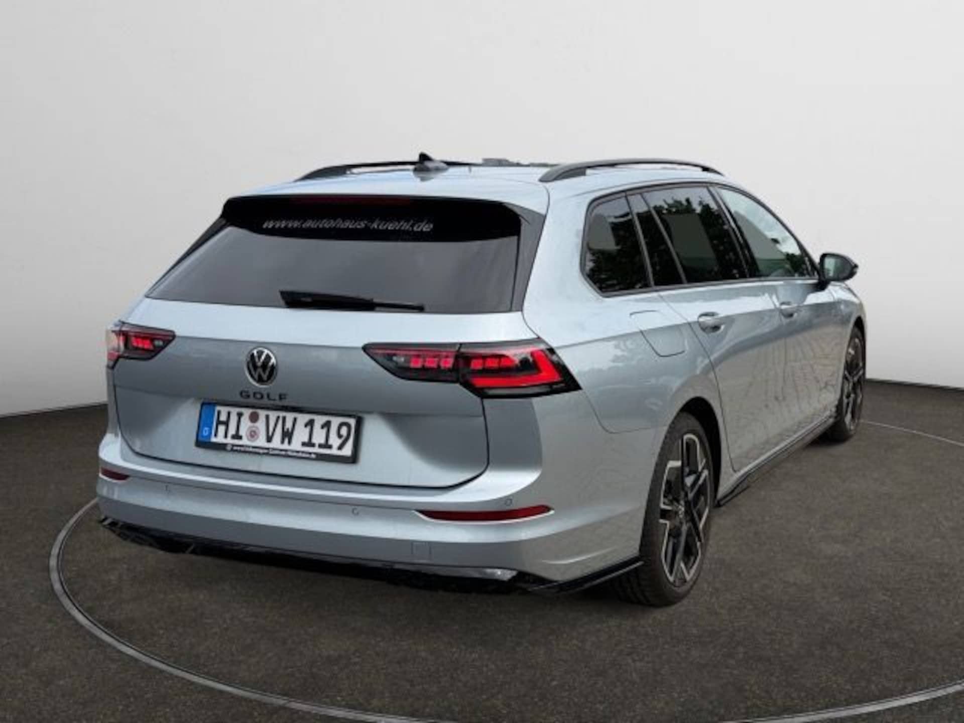 Volkswagen Golf Variant R-Line