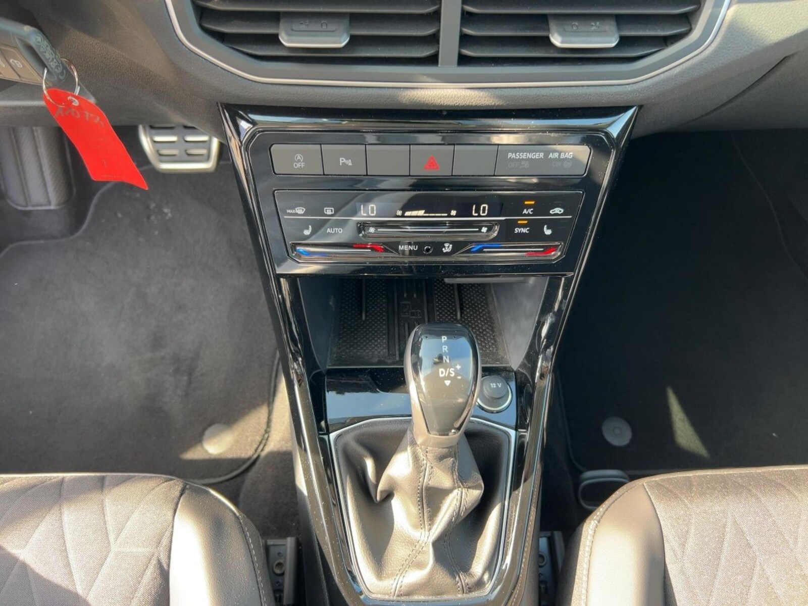 Volkswagen T-Cross – Bild 15