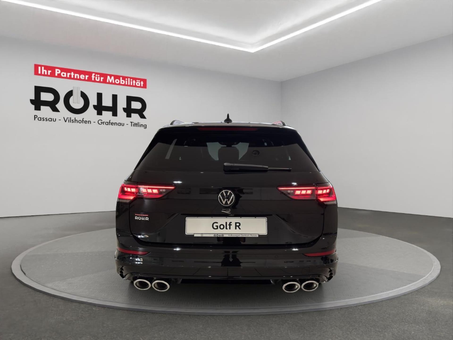 Volkswagen Golf Variant R