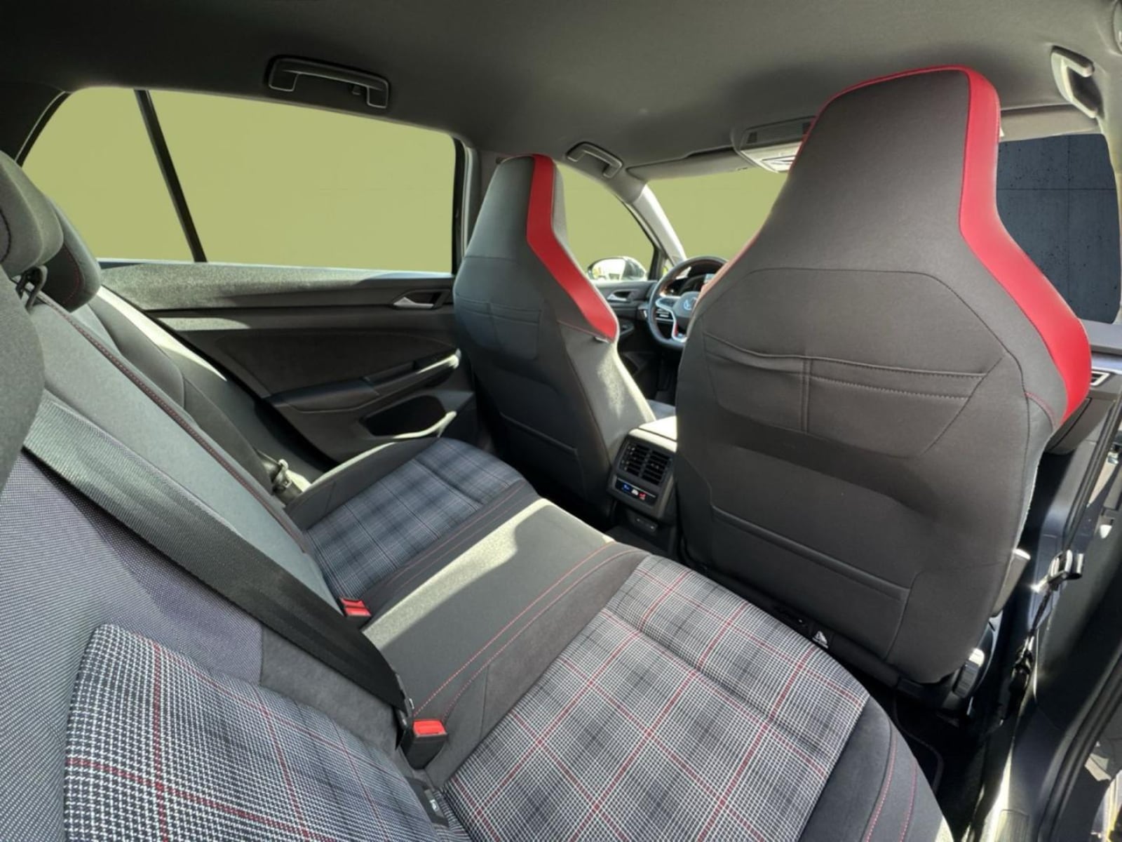 Volkswagen Golf – Bild 18