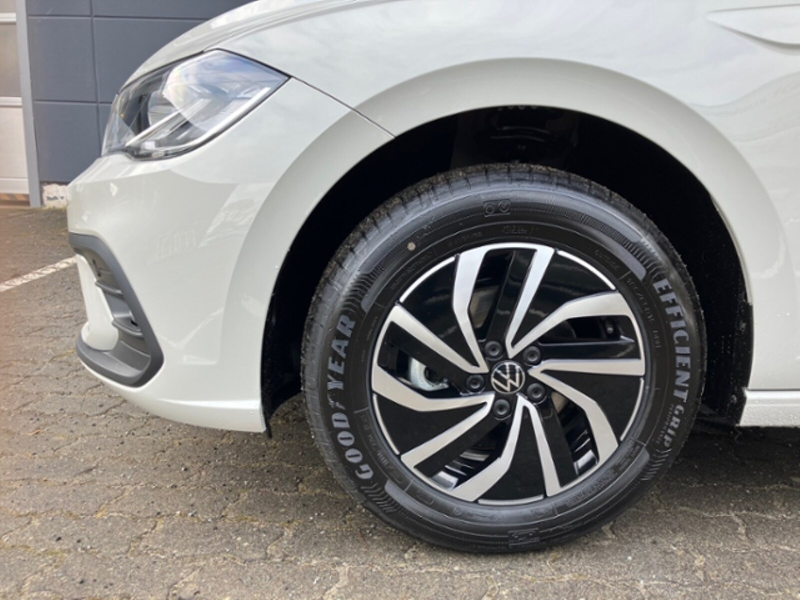 Volkswagen Polo – Bild 8