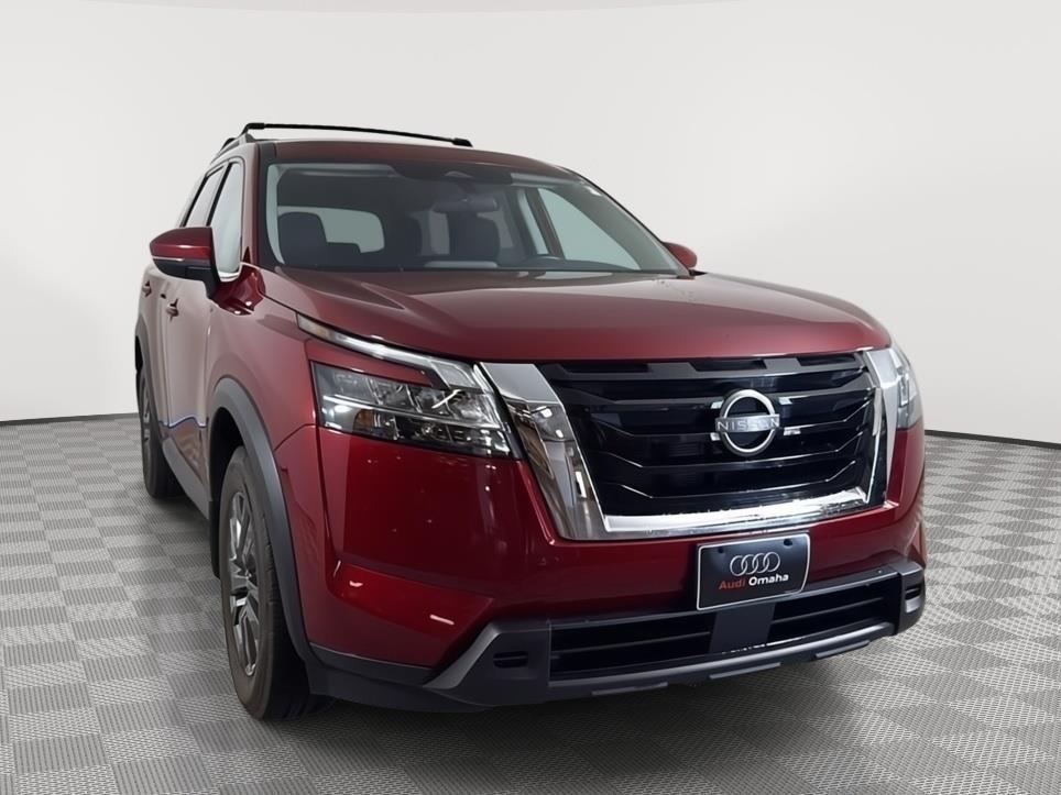 2022 Nissan Pathfinder SV 4WD's photo