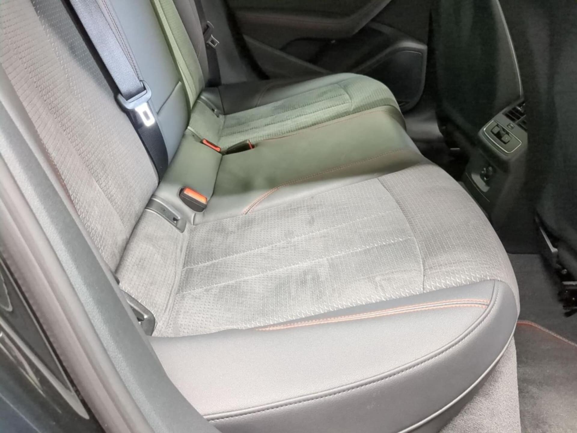 Audi A4 Avant S line