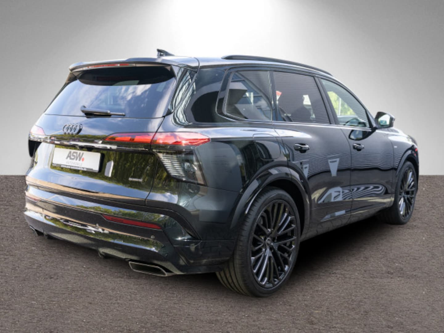 Bild über Audi Q7 SUV TDI quattro 220 kW tiptronic - für weitere Informationen kontaktieren Sie den Audi Partner