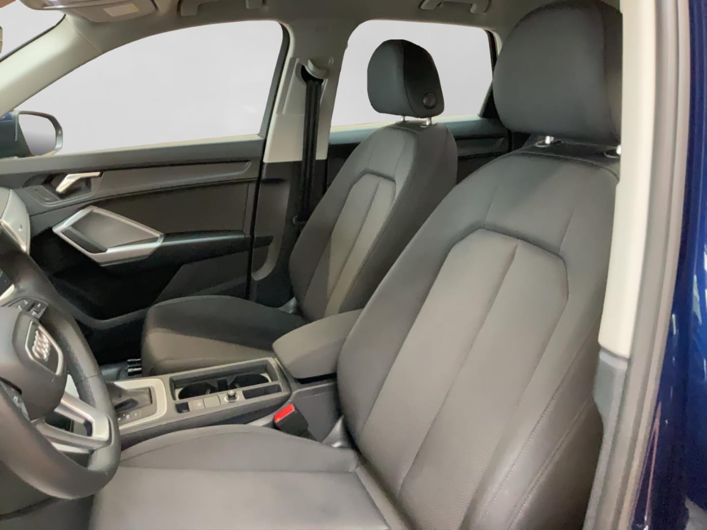 Bild über Audi Q3 35 TFSI S tronic - für weitere Informationen kontaktieren Sie den Audi Partner