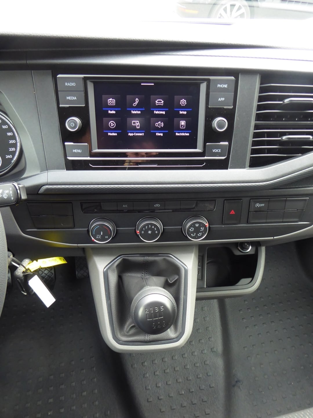 Volkswagen T6.1 Transporter Kasten kurzer Radstand
