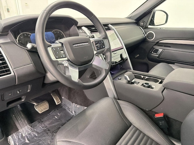2023 Land Rover Discovery