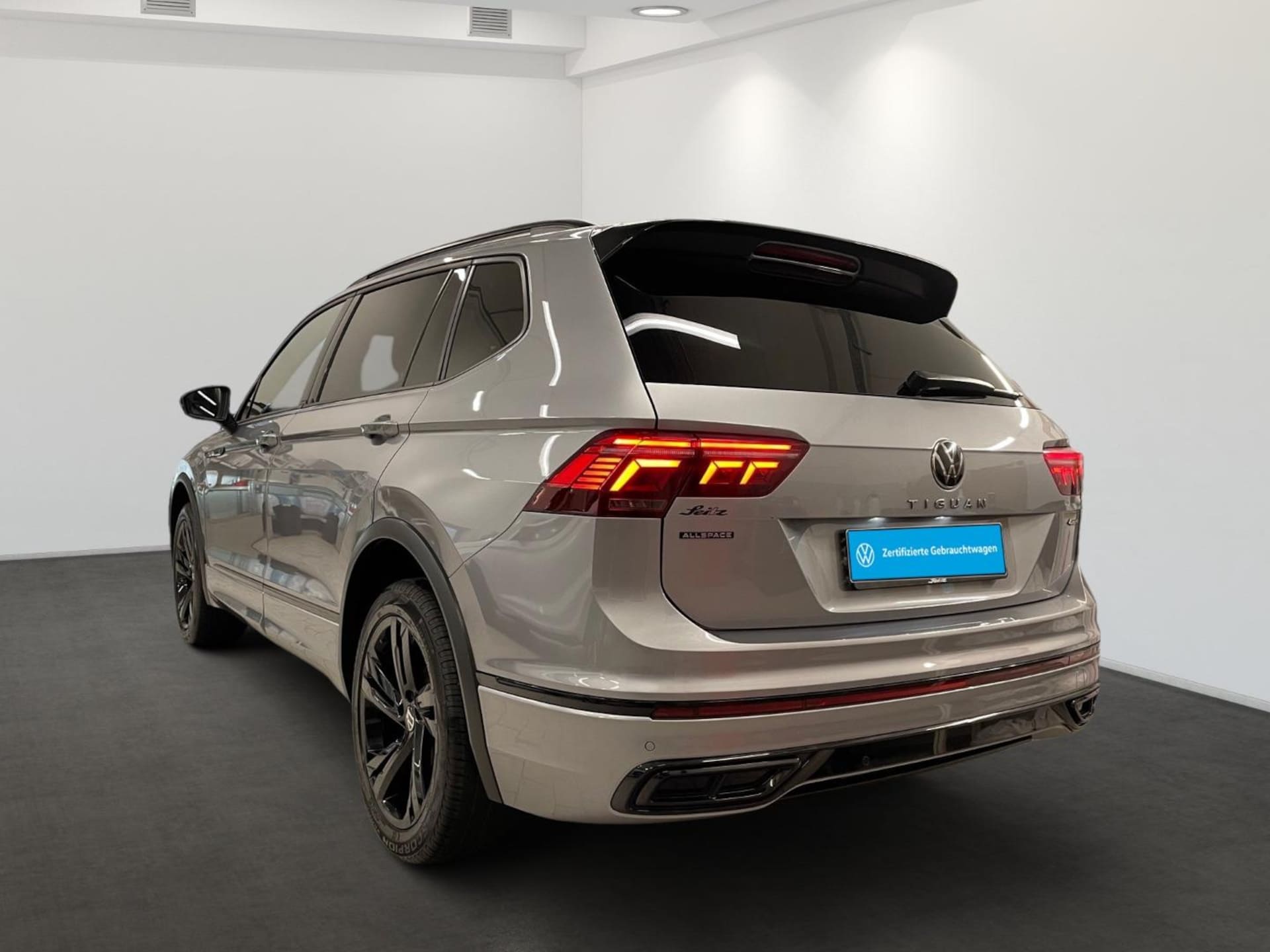 Volkswagen Tiguan Allspace R-Line