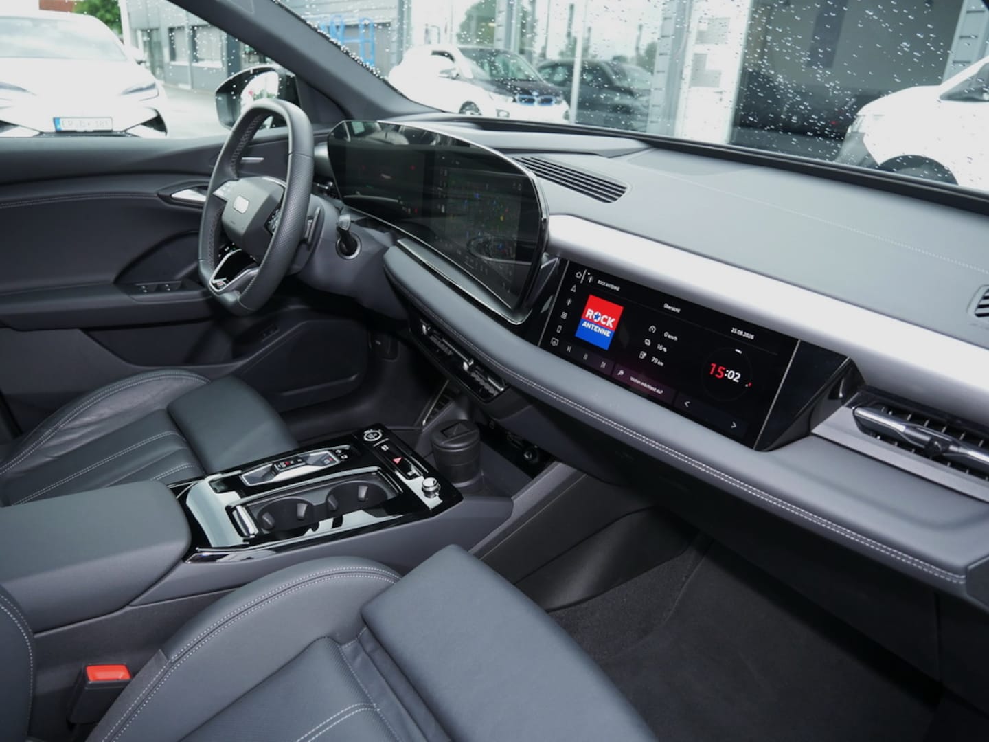 Bild über Audi Q6 SUV e-tron e-tron performance - für weitere Informationen kontaktieren Sie den Audi Partner