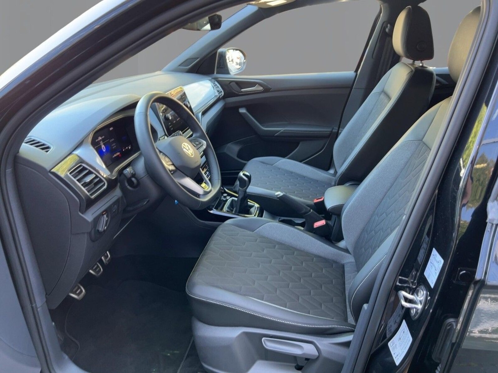 Volkswagen T-Cross – Bild 8