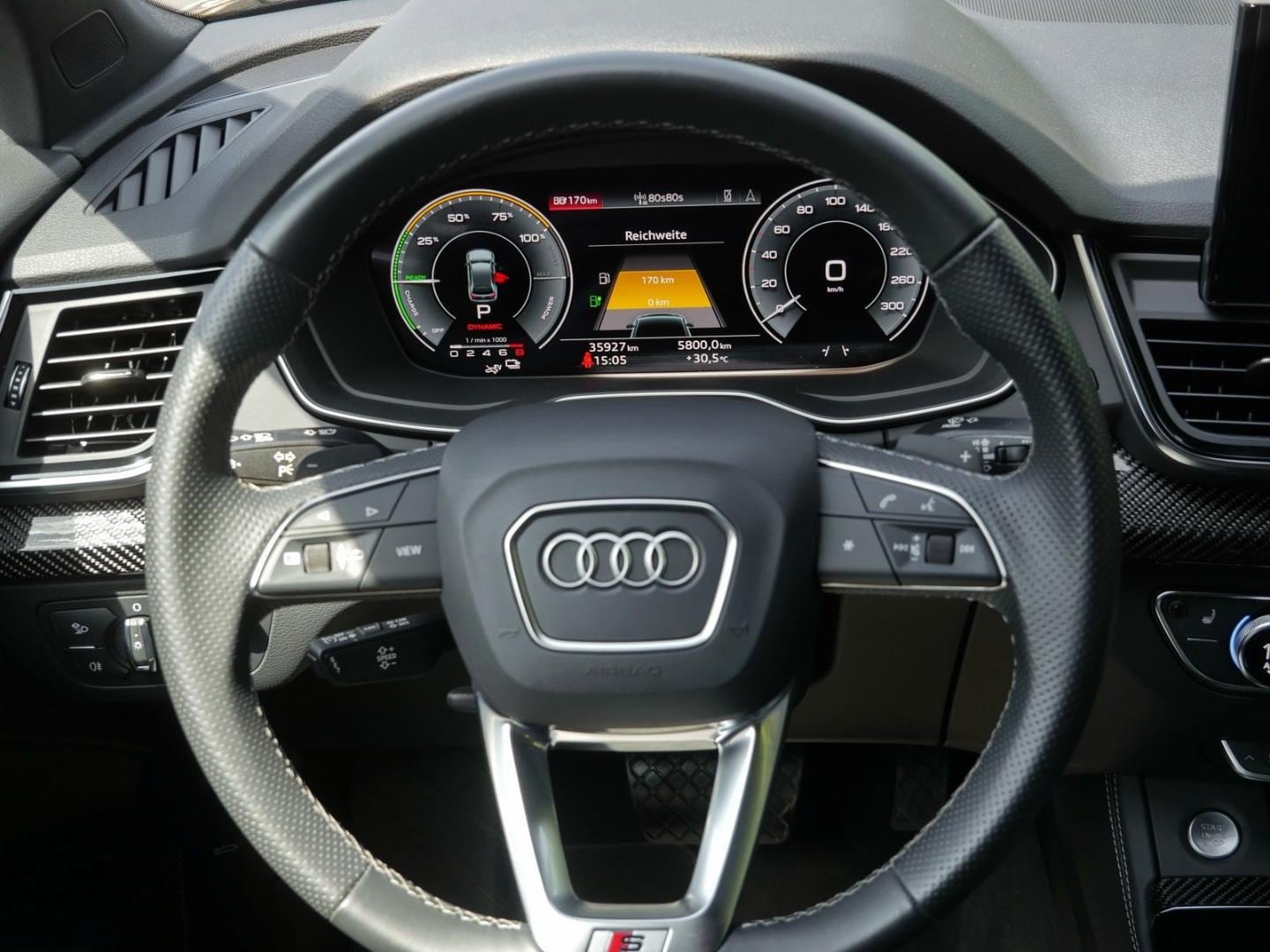 Bild über Audi Q5 Sportback TFSI e S line 55 TFSI e quattro S tronic - für weitere Informationen kontaktieren Sie den Audi Partner