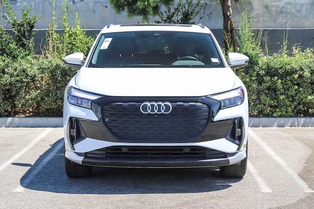 Used 2023 Audi Q4 e-tron Premium Plus with VIN WA1L2BFZXPP033429 for sale in Oxnard, CA