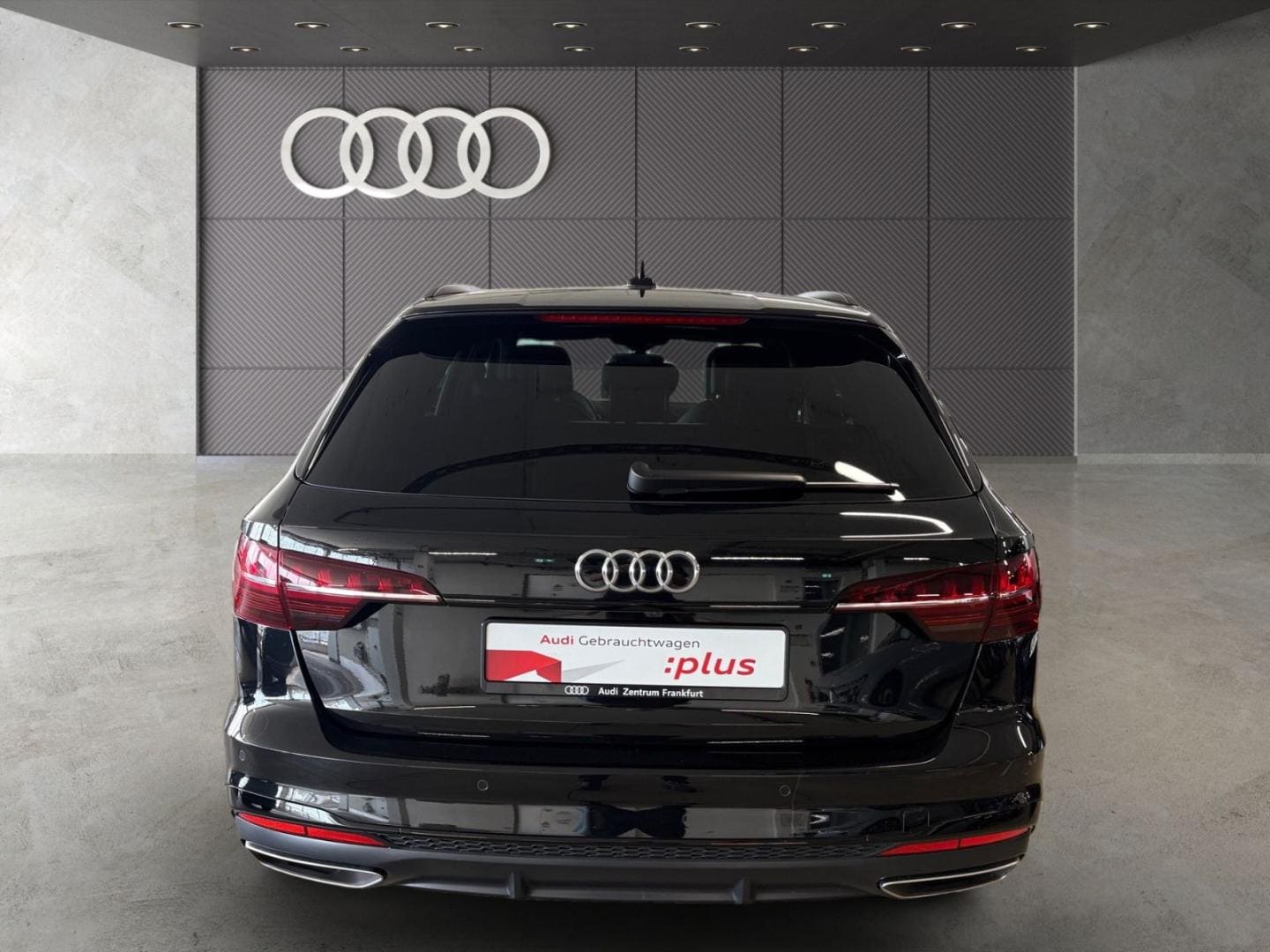 Bild über Audi A4 Avant S line 40 TFSI S tronic - für weitere Informationen kontaktieren Sie den Audi Partner
