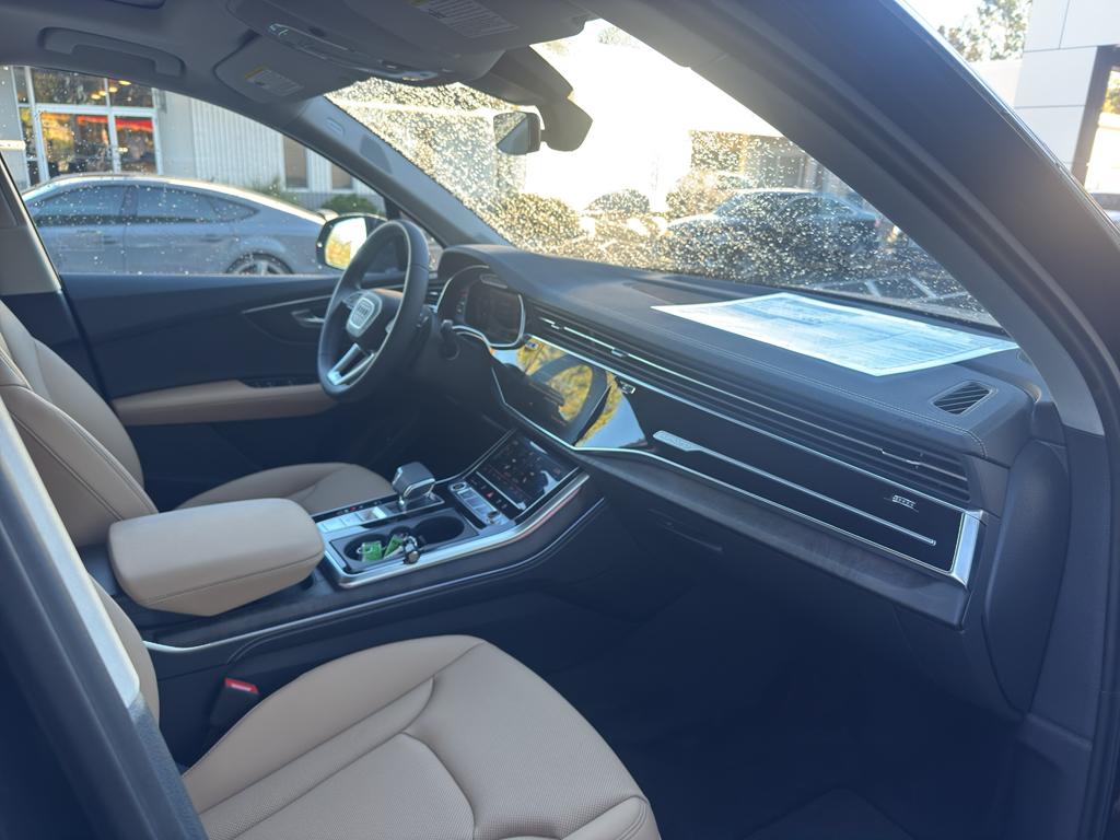 2025 Audi Q7 Premium Plus - Photo 14