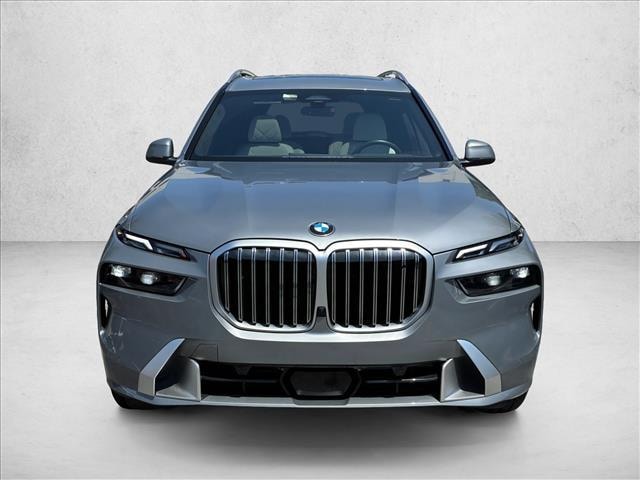 2024 BMW X7