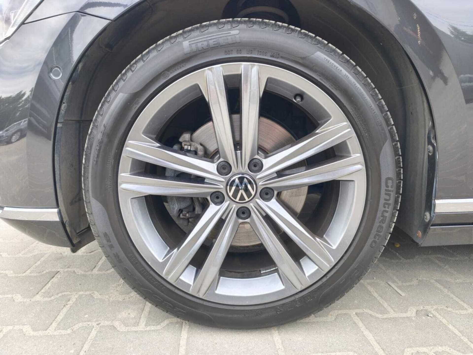 Volkswagen Passat Elegance