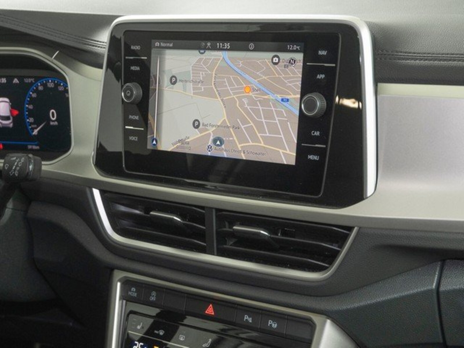 Volkswagen T-Roc – Bild 10