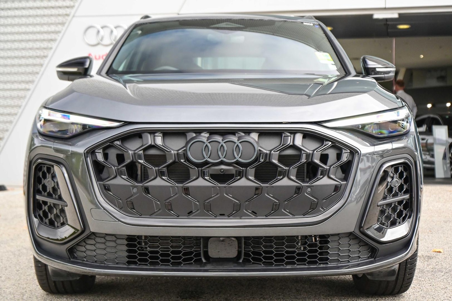 Image about Audi Q5 SUV TDI quattro 150 kW sport