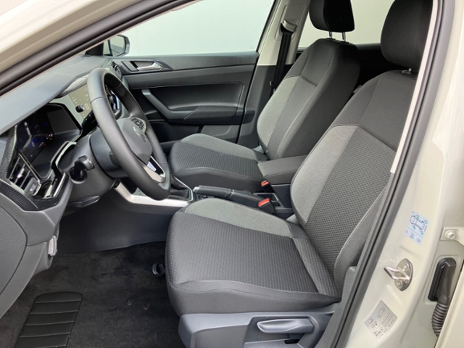 Volkswagen Polo – Bild 11