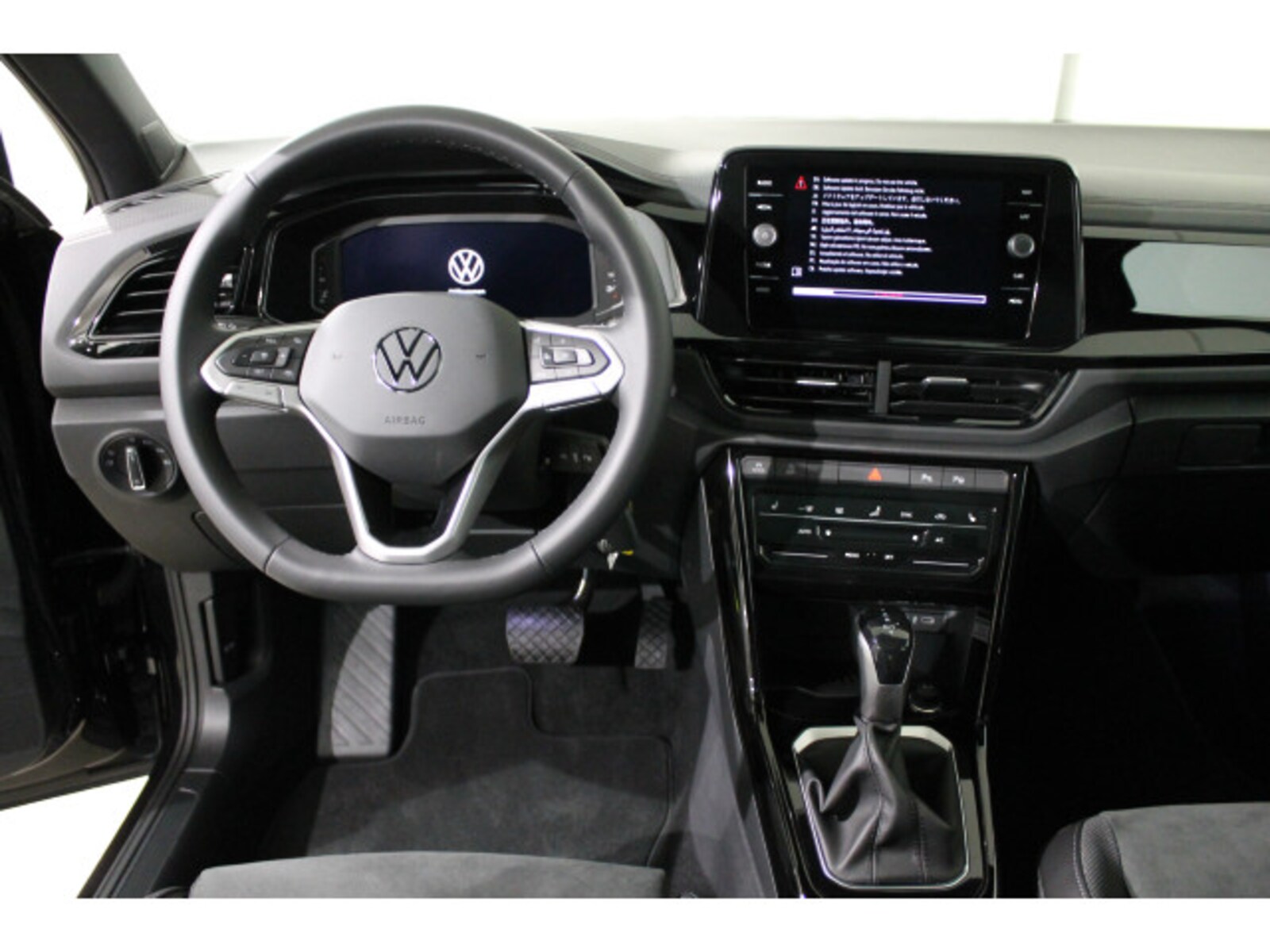Volkswagen T-Roc – Bild 9