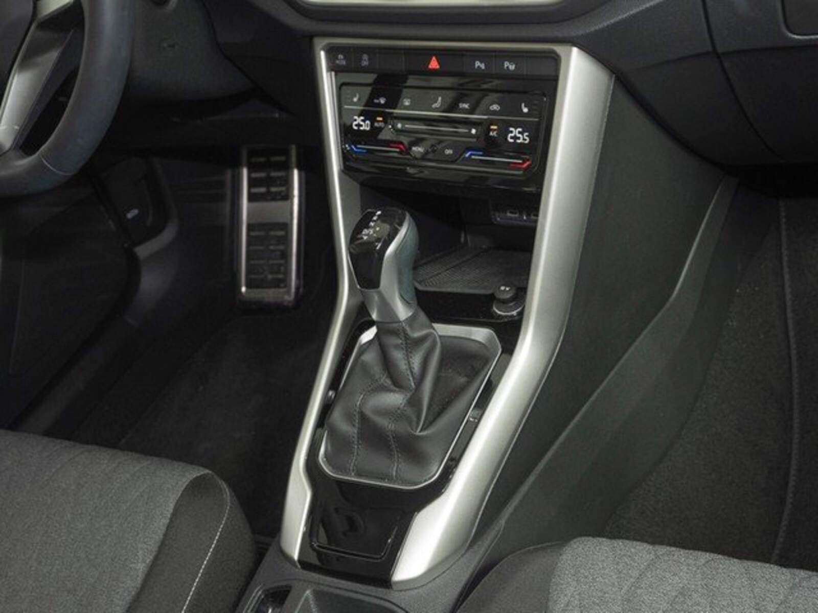 Volkswagen T-Roc – Bild 11