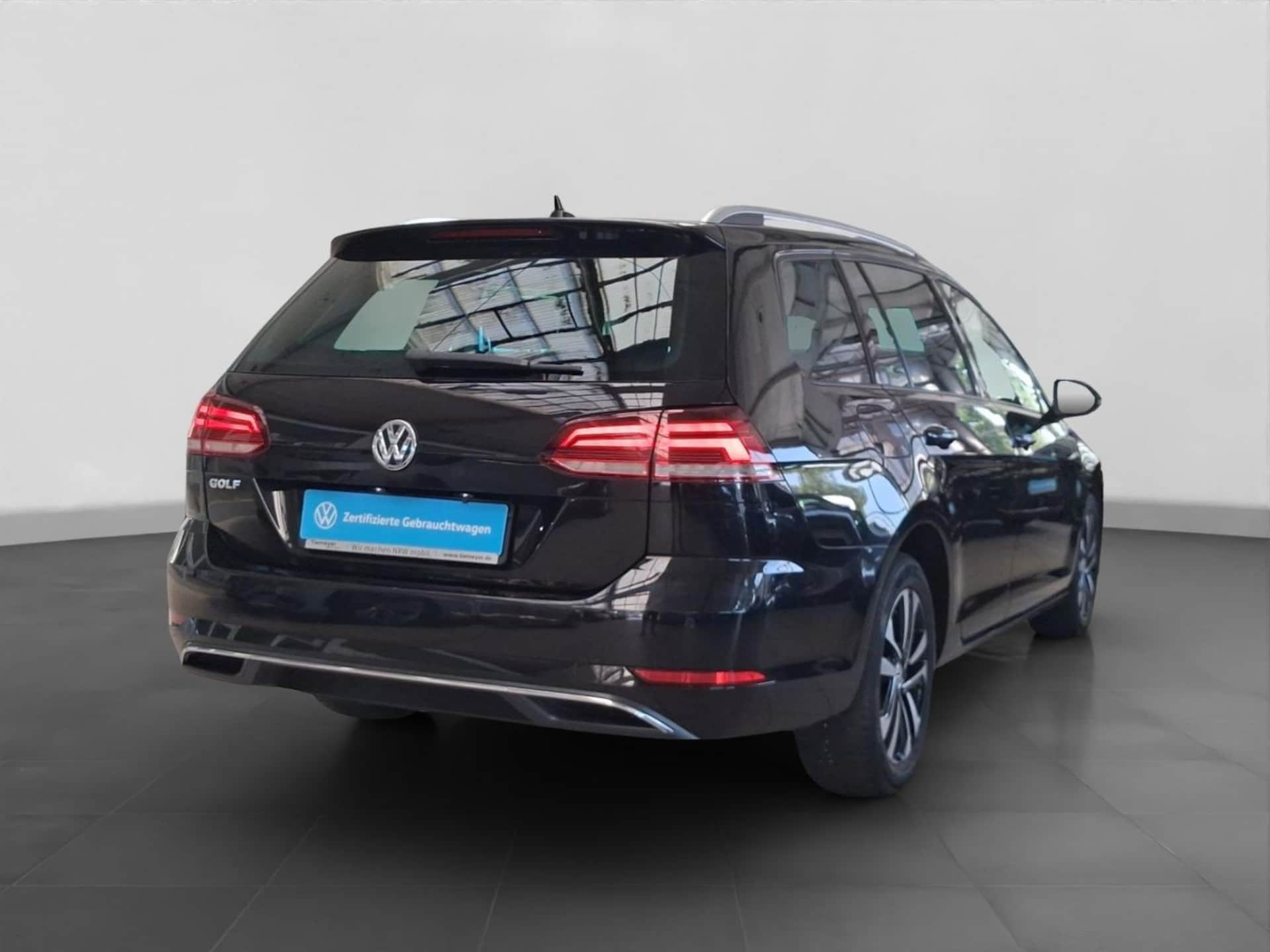 Volkswagen Golf Variant IQ.DRIVE