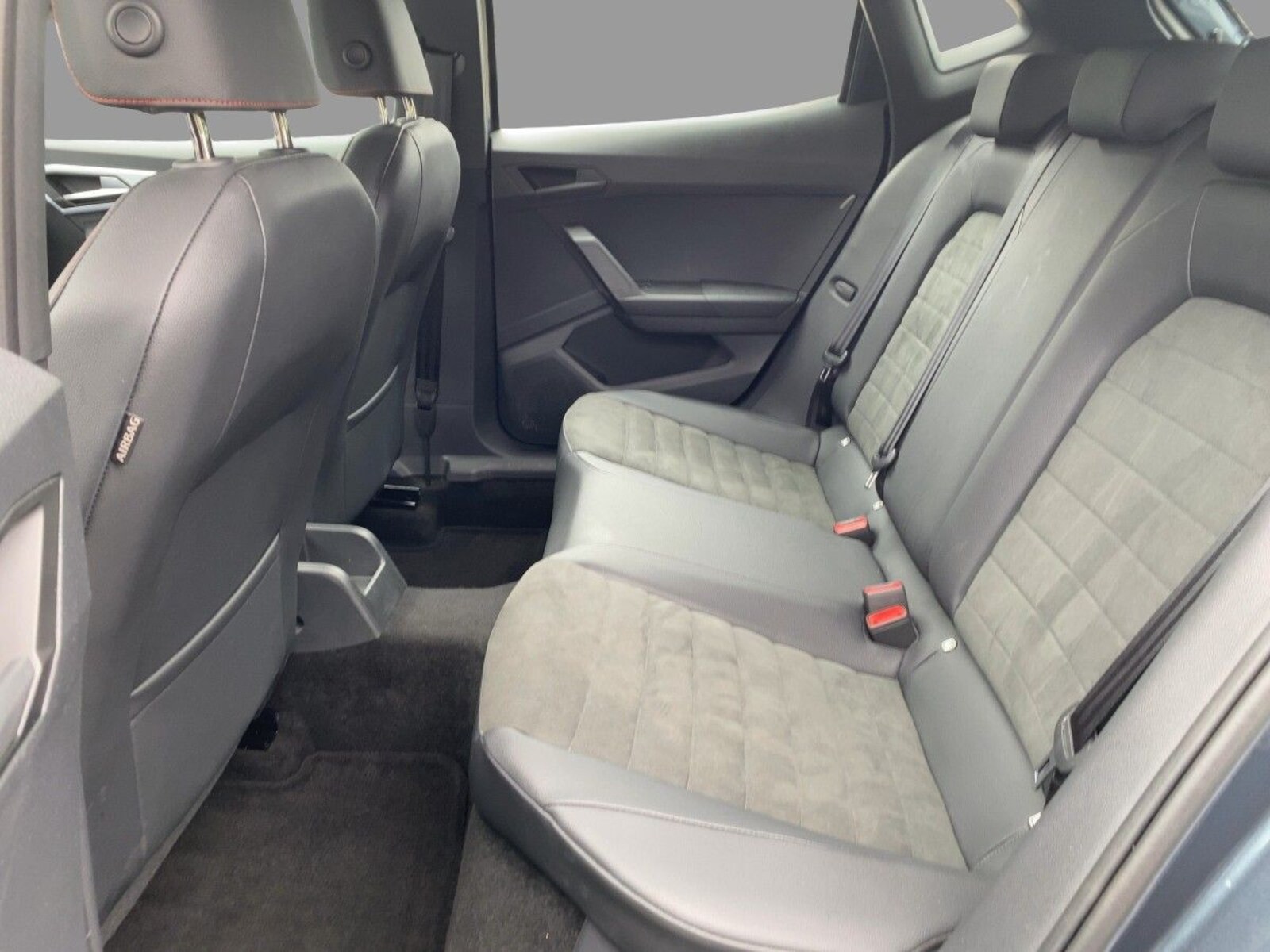 SEAT Ibiza – Bild 10