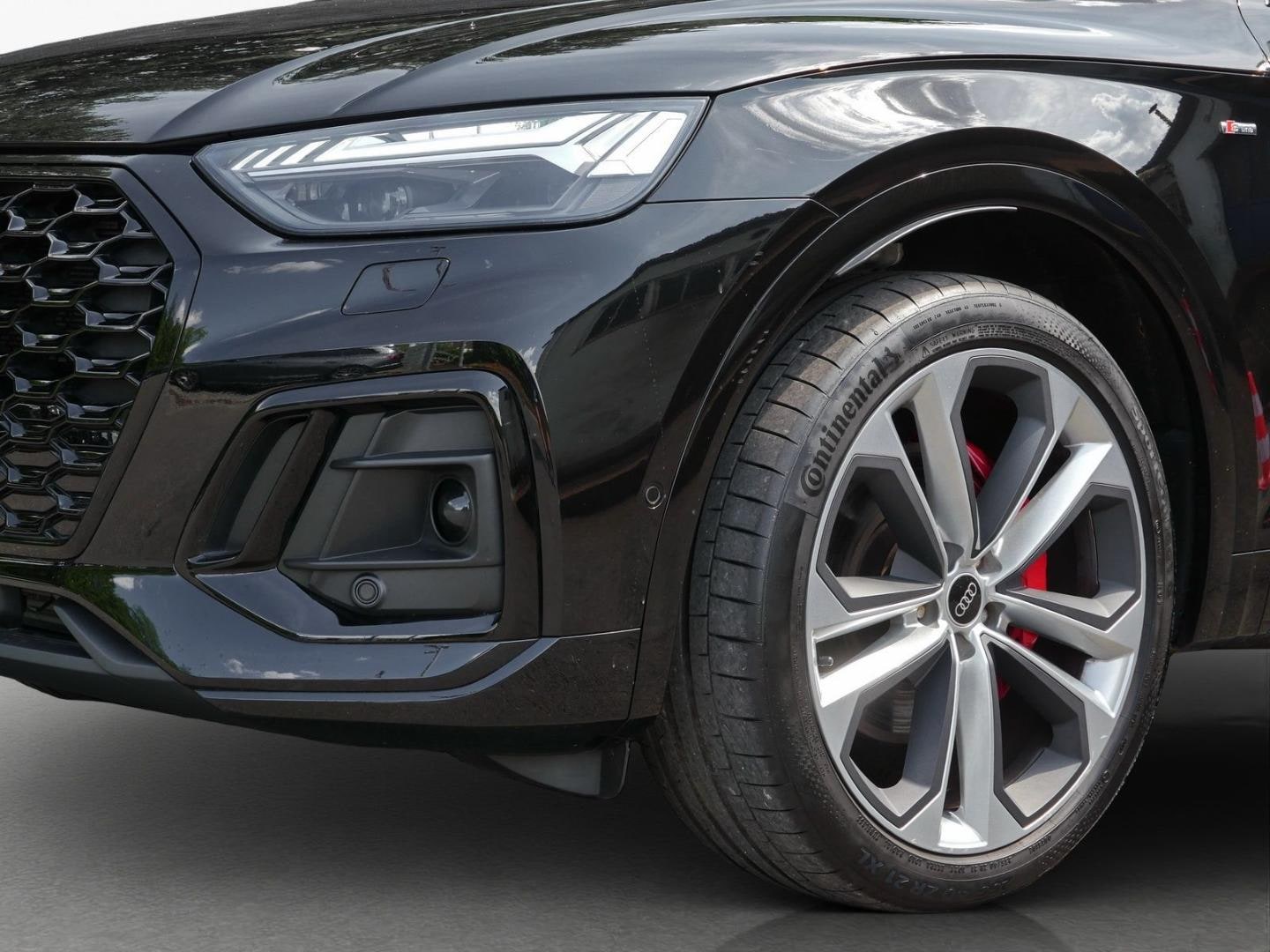 Bild über Audi Q5 Sportback TFSI e S line 55 TFSI e quattro S tronic - für weitere Informationen kontaktieren Sie den Audi Partner