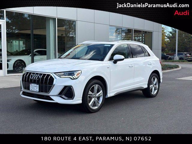 2022 Audi Q3