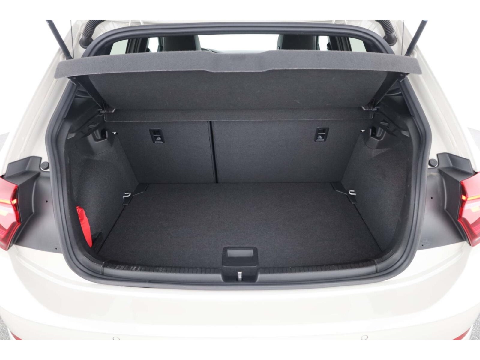Volkswagen Polo – Bild 12