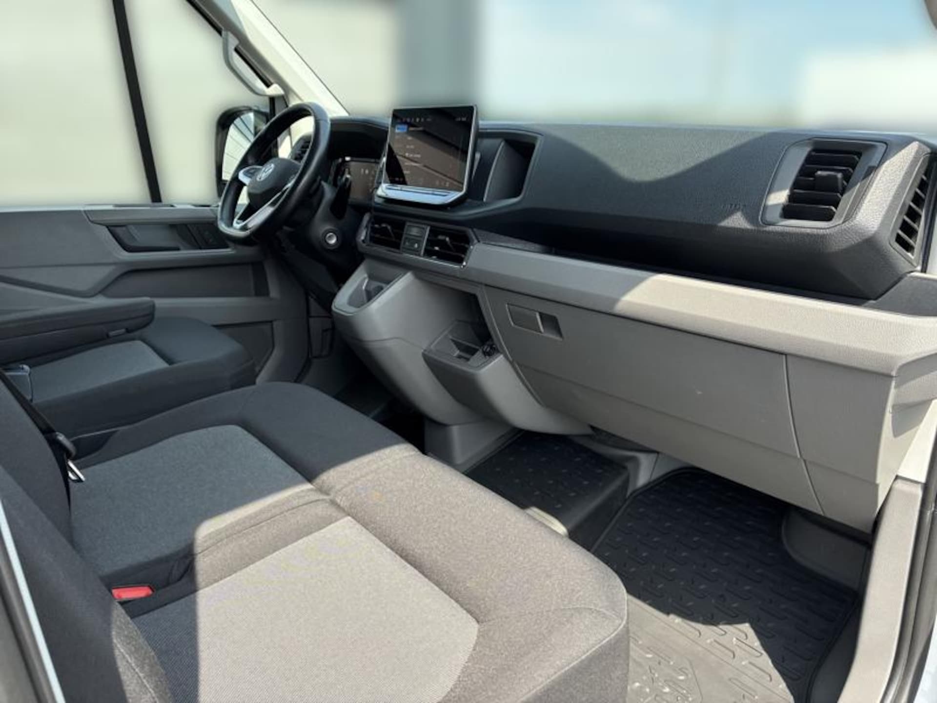 Volkswagen Crafter Furgon długi rozstaw osi