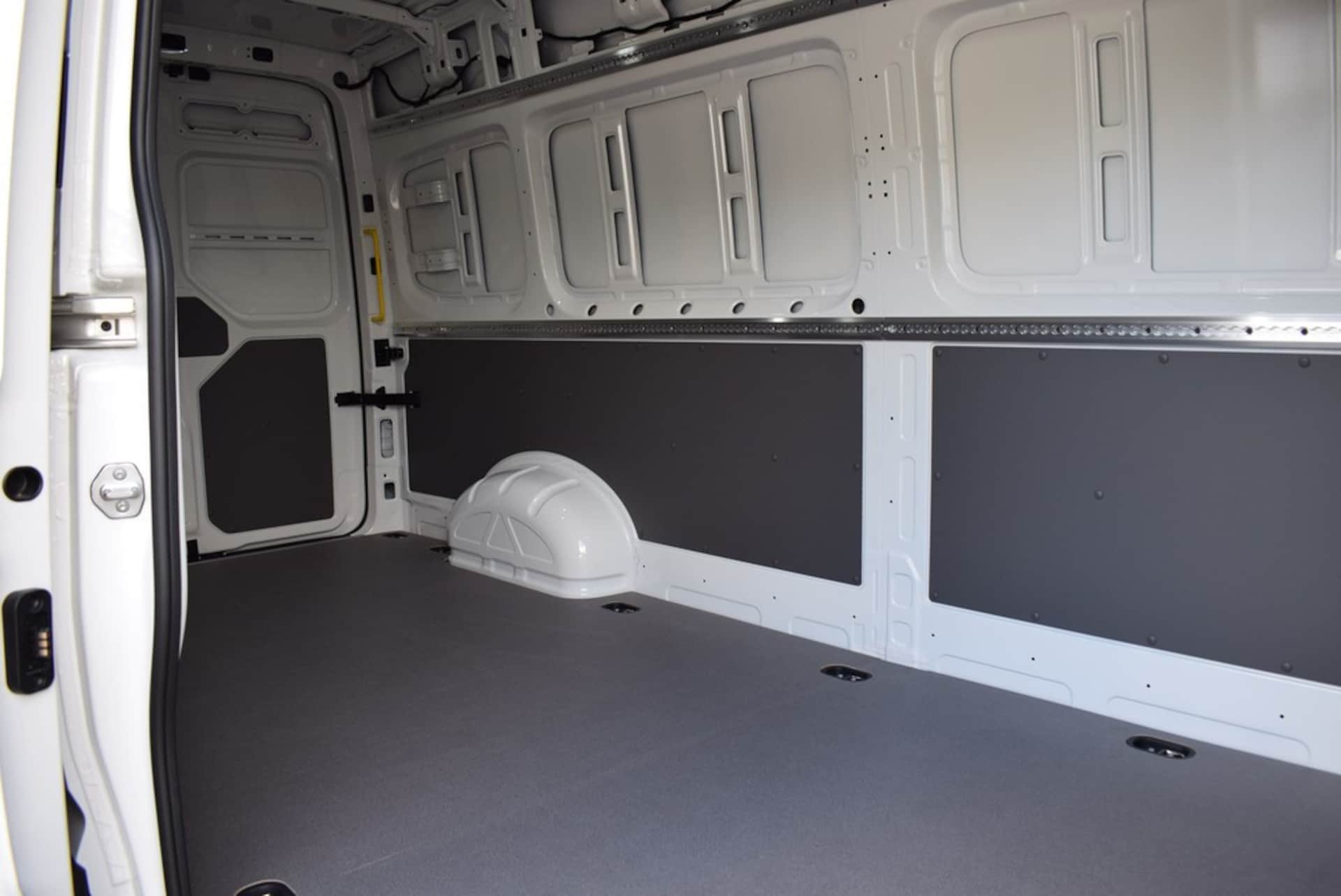 Volkswagen Crafter Kasten langer Radstand