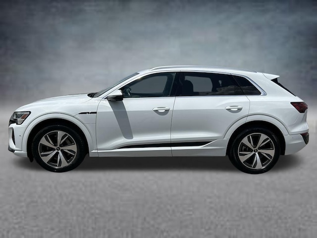 2024 Audi Q8 e-tron