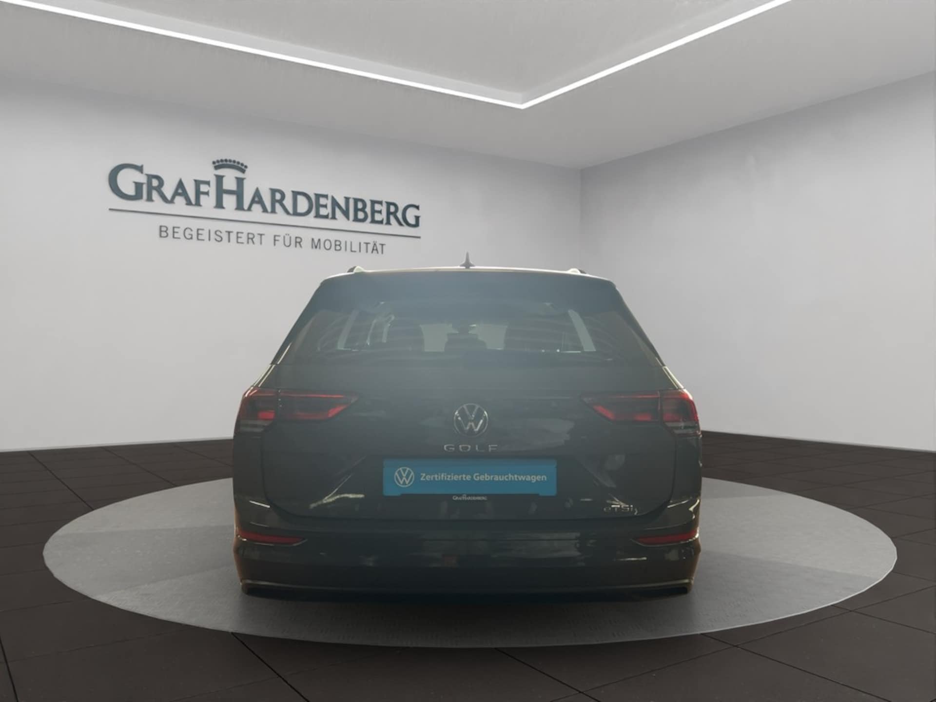 Volkswagen Golf Variant Life