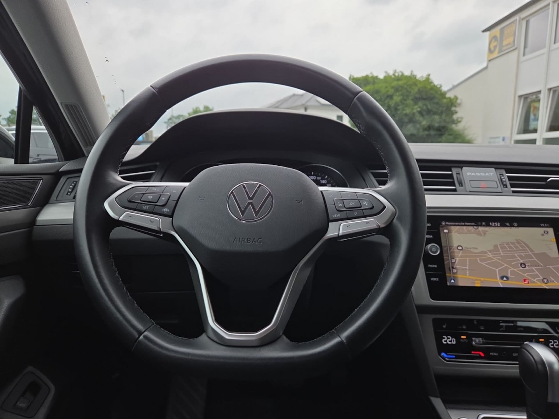 Volkswagen Passat Variant Basis-Modell