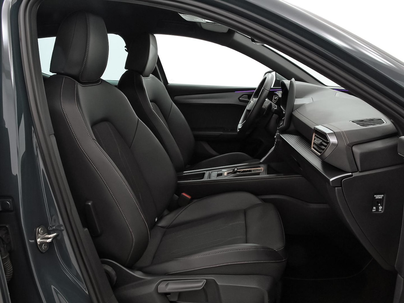 CUPRA Leon León 1.5 TSI e-Hybrid DSG 150 kW (204 CV) — photo 6