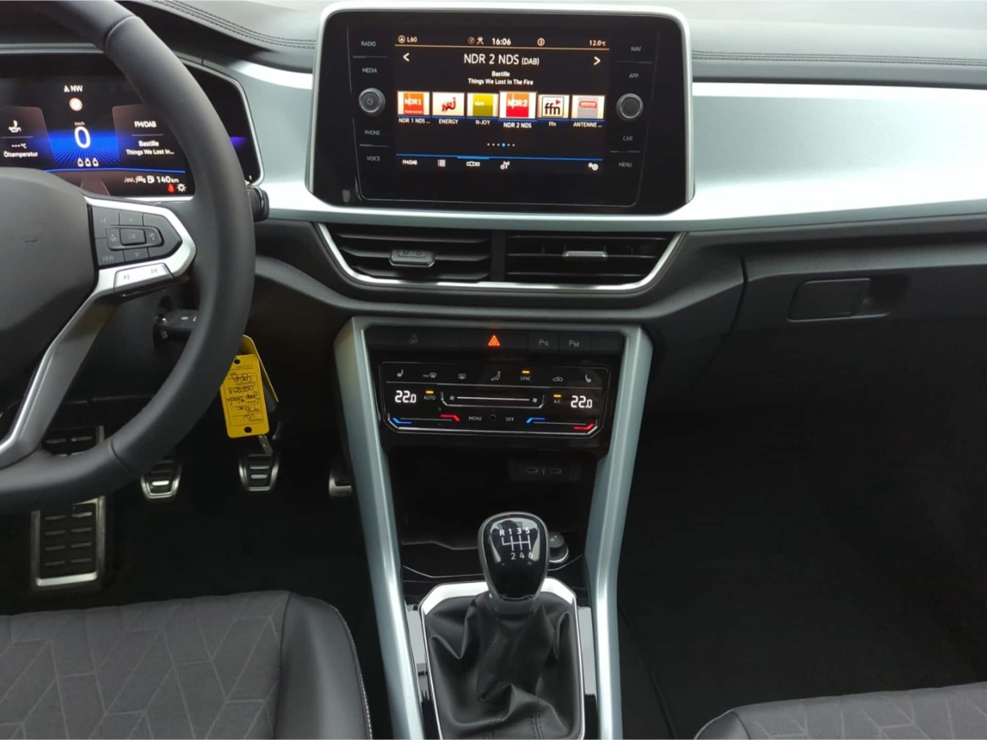 Volkswagen T-Roc Life