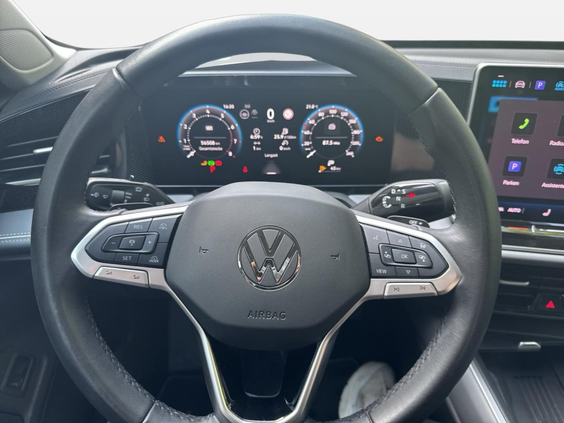 Volkswagen Passat Business