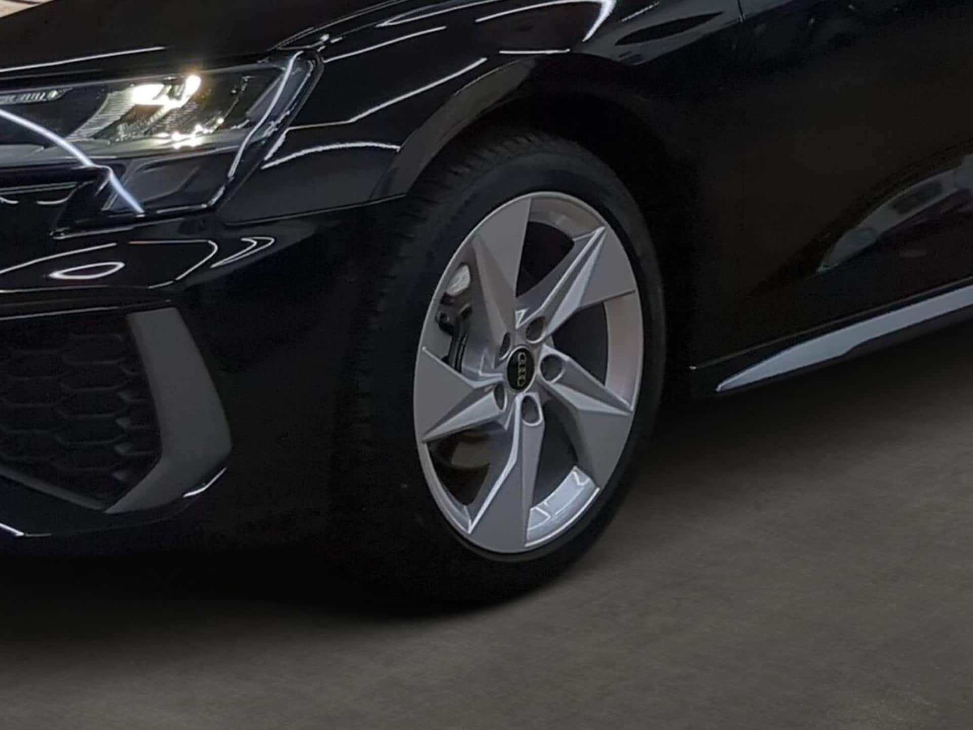 Audi A3 Limousine S line