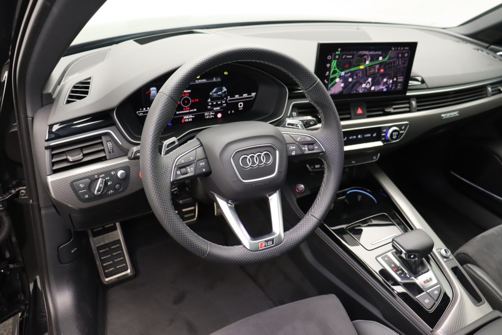 Audi RS 4 Avant – Bild 10