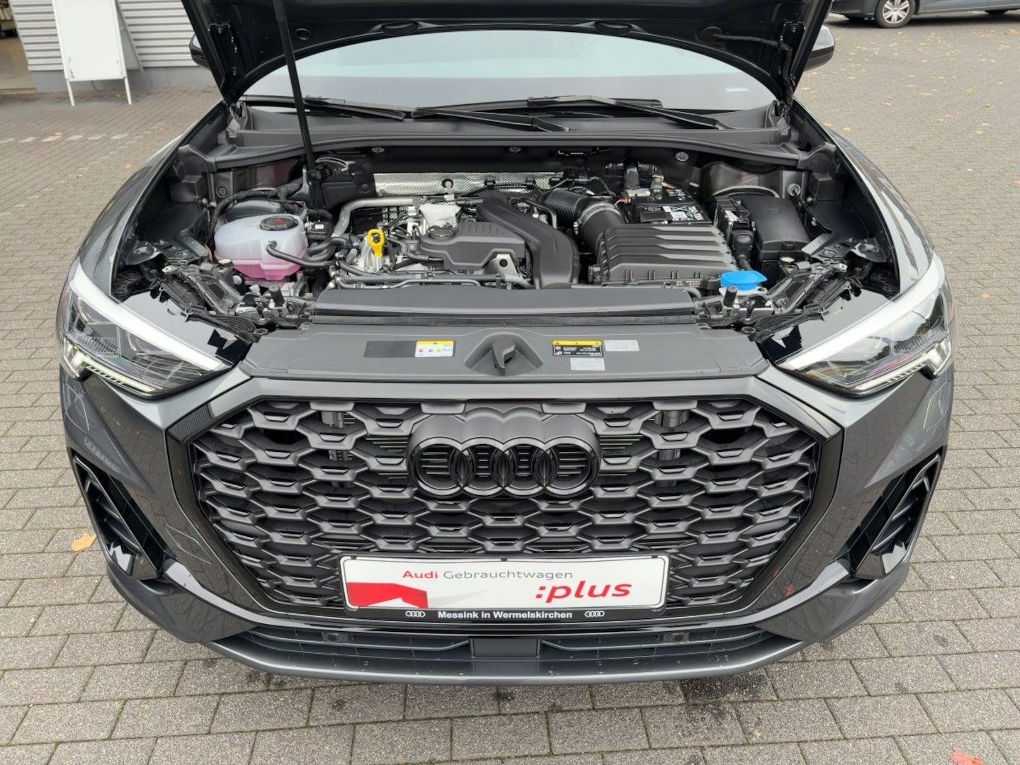 Bild über Audi Q3 Sportback S line 35 TFSI S tronic - für weitere Informationen kontaktieren Sie den Audi Partner