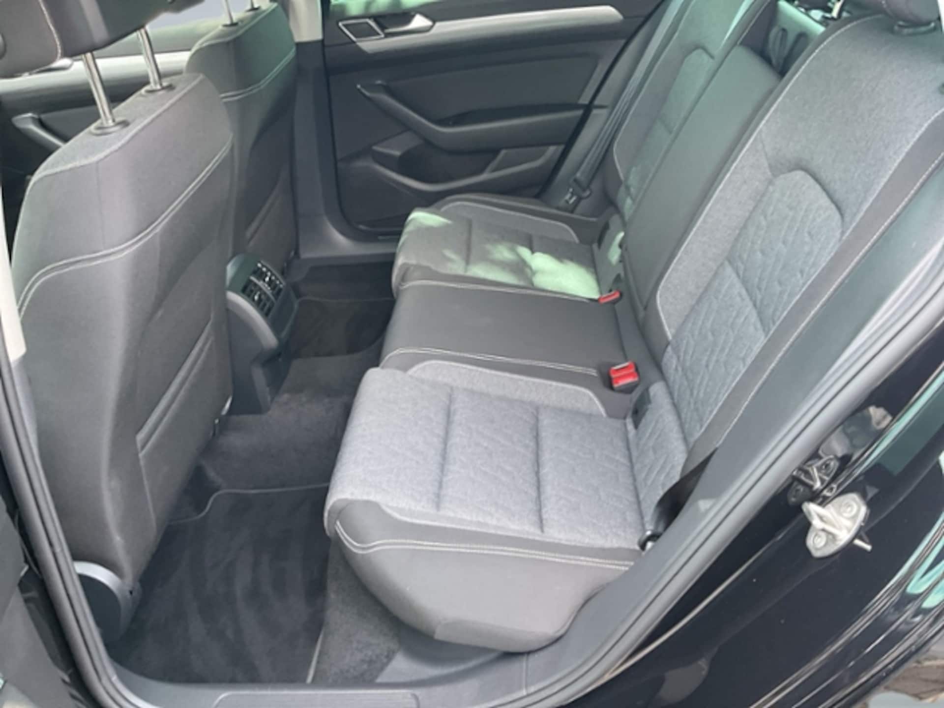 Volkswagen Passat Variant Business