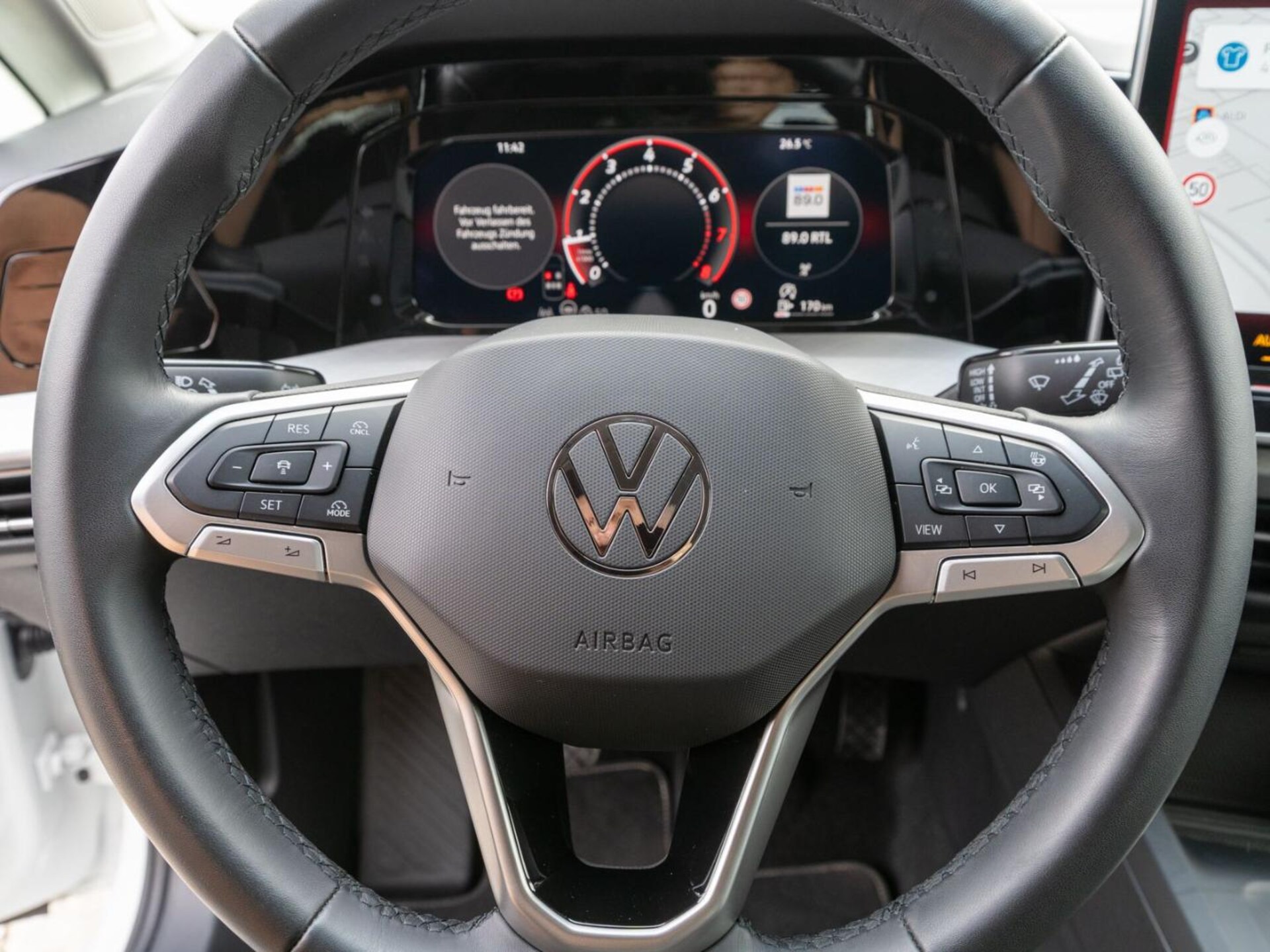 Volkswagen Golf Life