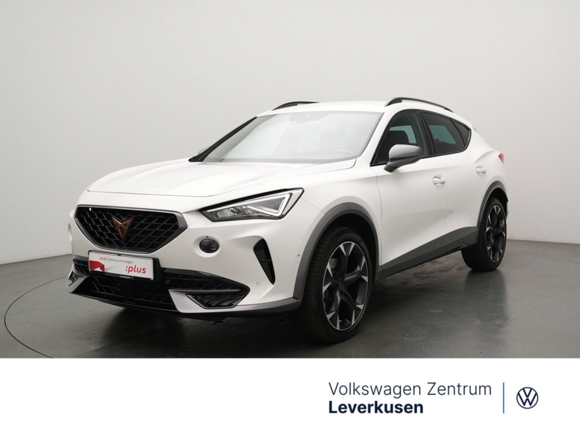 Cupra Formentor — CUPRA Formentor Formentor DSG VIRT ACC SHZ LEDER CARPLAY LED