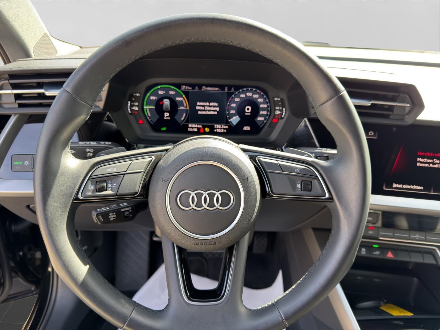 Bild über Audi A3 Sportback TFSI e 40 TFSI e S tronic - für weitere Informationen kontaktieren Sie den Audi Partner