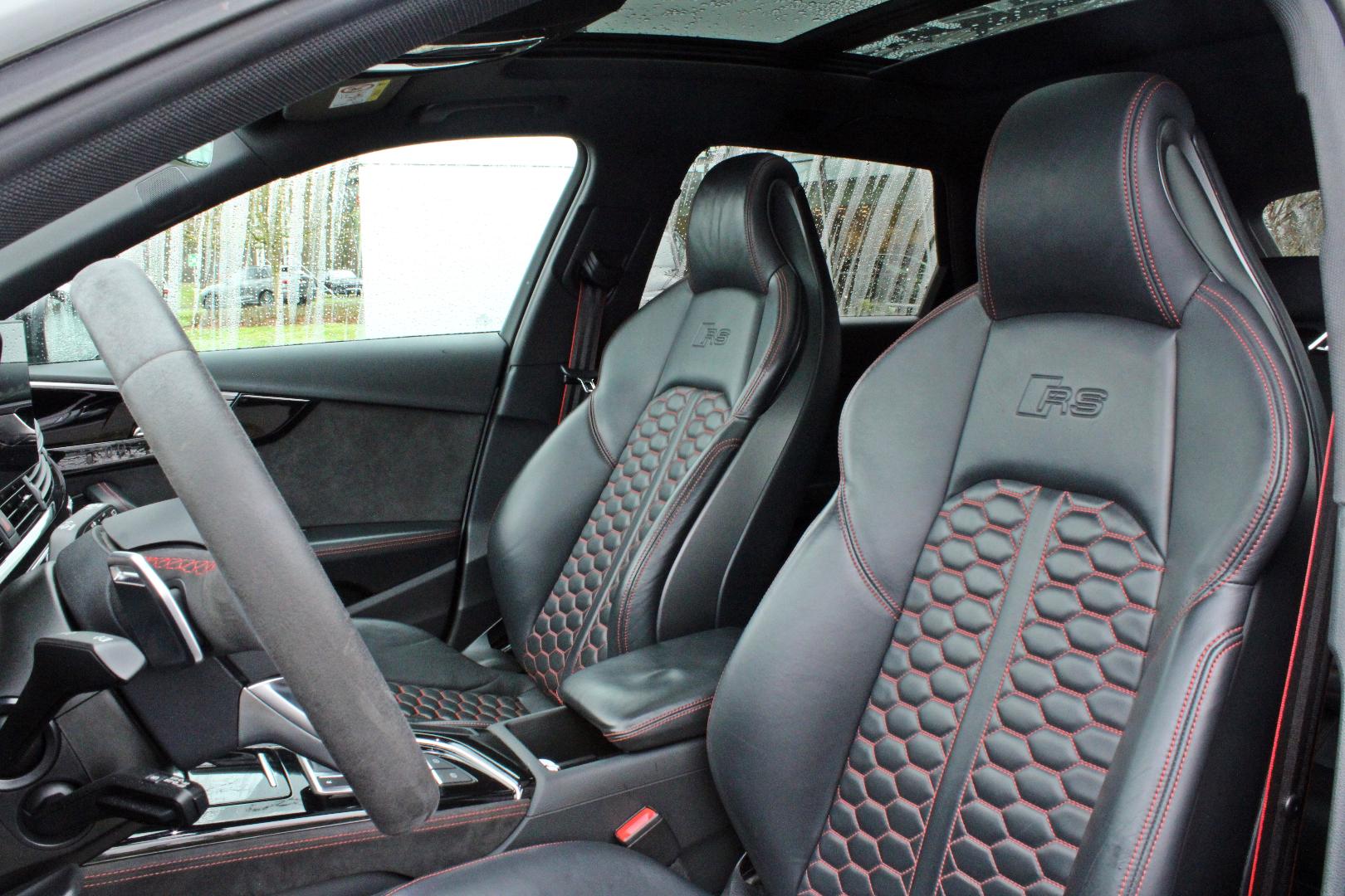 Image about Audi RS 4 Avant TFSI quattro tiptronic